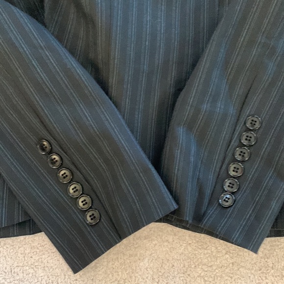 Periphery style Blazer with fake matching vest for dressy look. - Picture 8 of 14